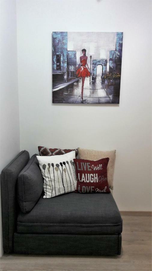 Marras Apartment เอเธนส์ ภายนอก รูปภาพ