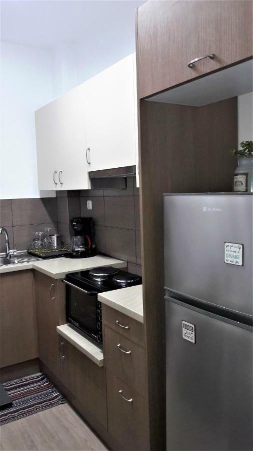 Marras Apartment เอเธนส์ ภายนอก รูปภาพ